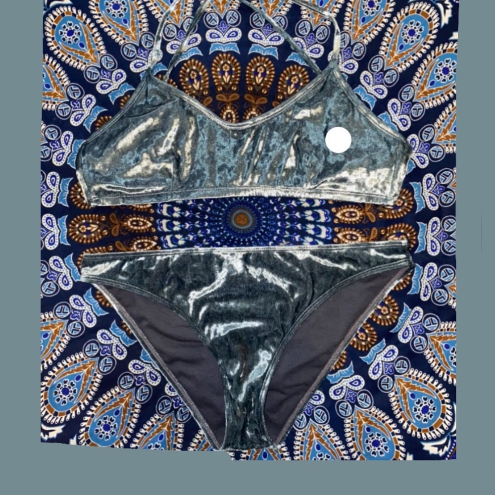 🦋Silver/Blue velvet bikini🦋